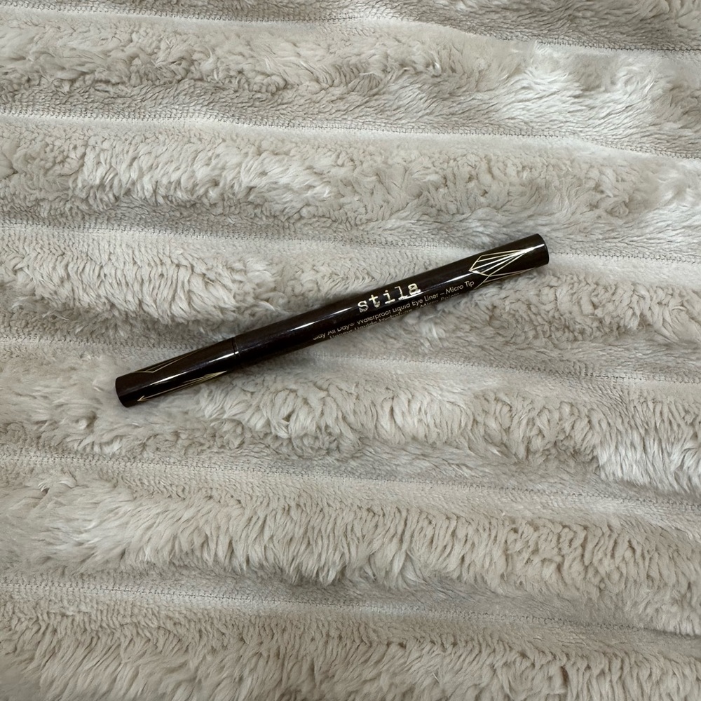 Stila Brown Eyeliner Pen